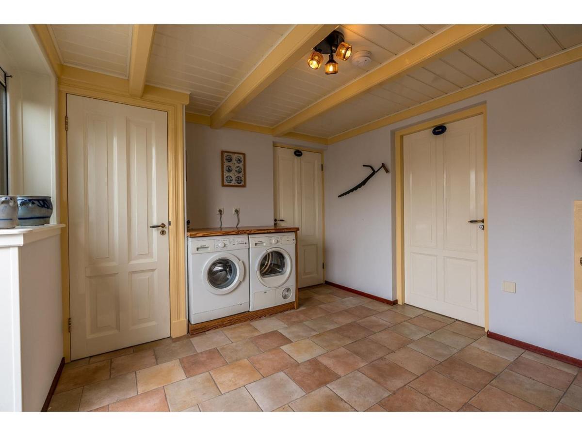 Charming Holiday Home In Texel Near Sea Oost  Exteriör bild